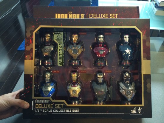 Hot Toys Iron Man 3 Mini Busts Deluxe Set boxed