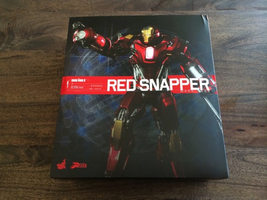 Hot Toys Iron Man Mark VVVX Red Snapper Sixth Scale Figure