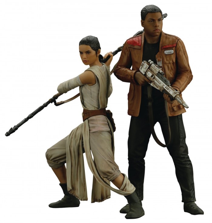 Kotobukiya Star Wars Force Awakens Rey & Finn Artfx Statue Set