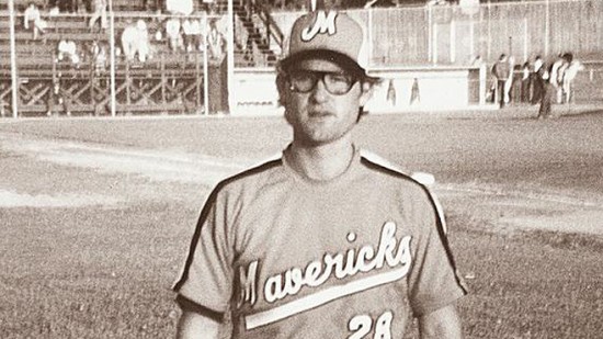 Kurt-Russell-The-Battered-Bastards-of-Baseball