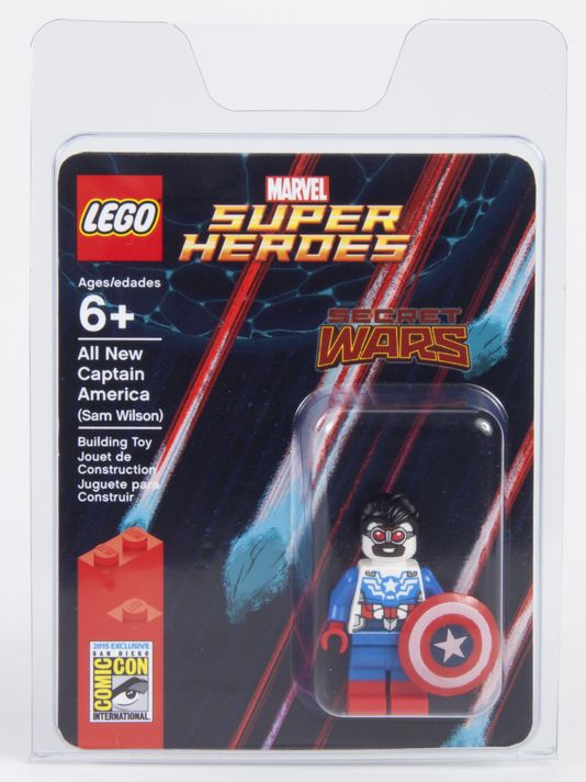 Sam Wilson Lego SDCC