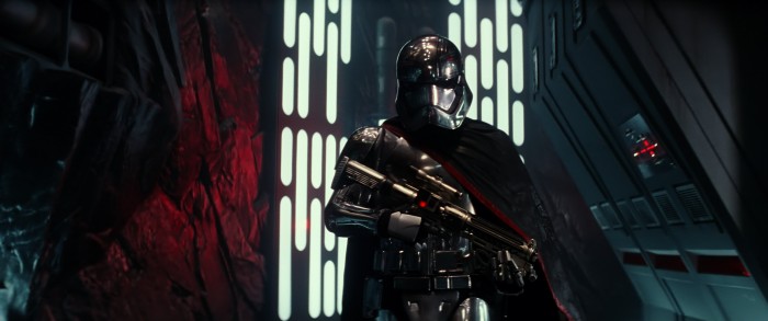 Star Wars The Force Awakens captain phasma 4