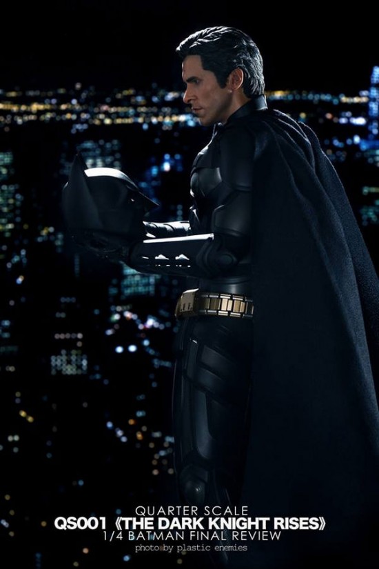 TDKR Hot Toys 14