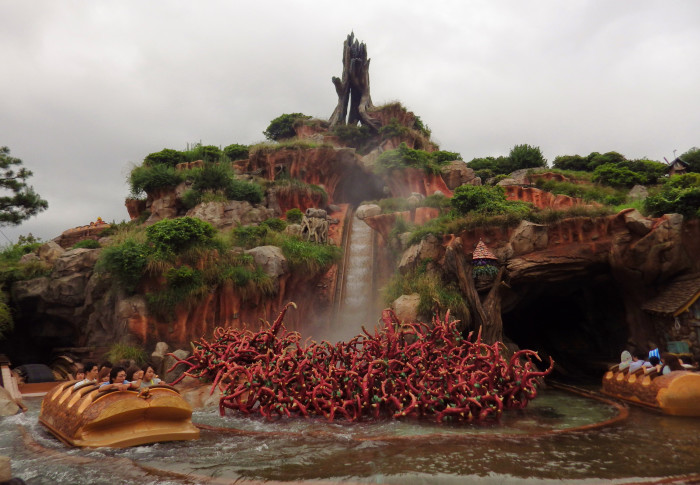 TDL-Splash-Mountain-by-Joshua_Meyer-9x13