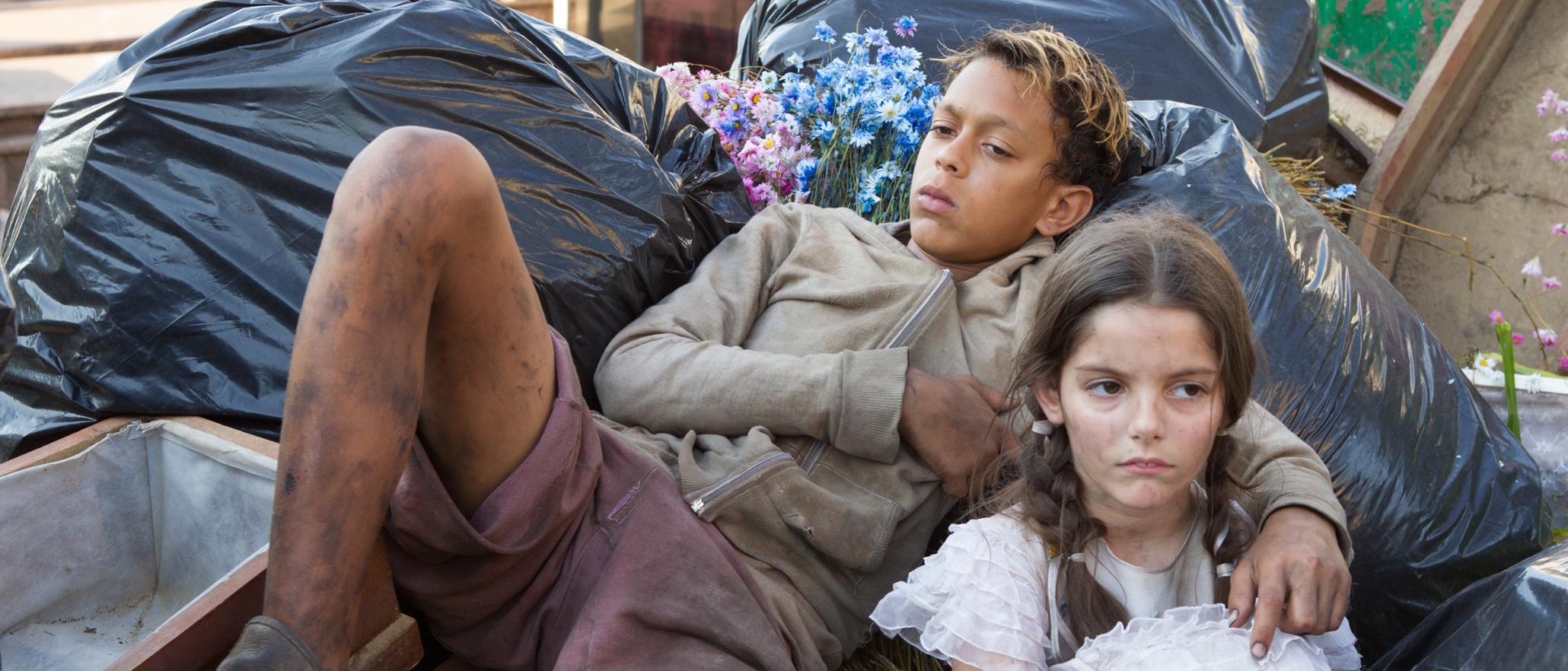 Trash Trailer: Stephen Daldry Visits the Slums of Rio.