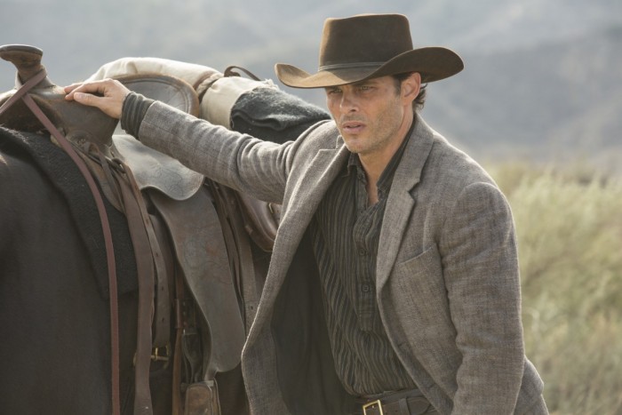 Westworld Episode 5 Photos: The Adversary teddy with horse