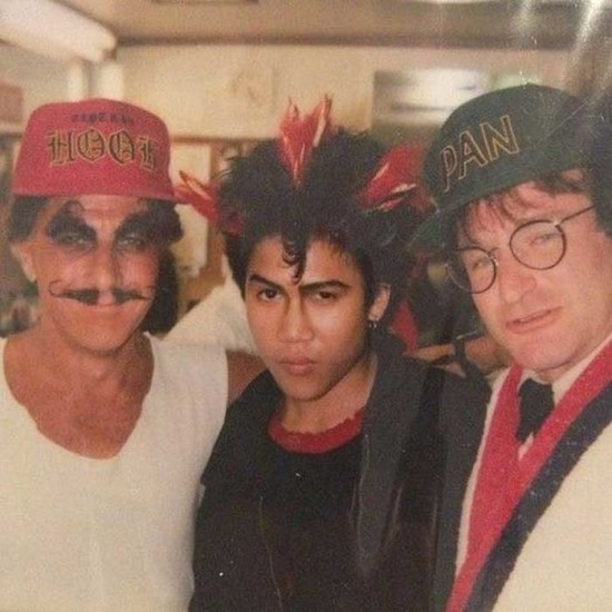 Dustin Hoffman, Dante Basco and Robin Williams on the set of Hook