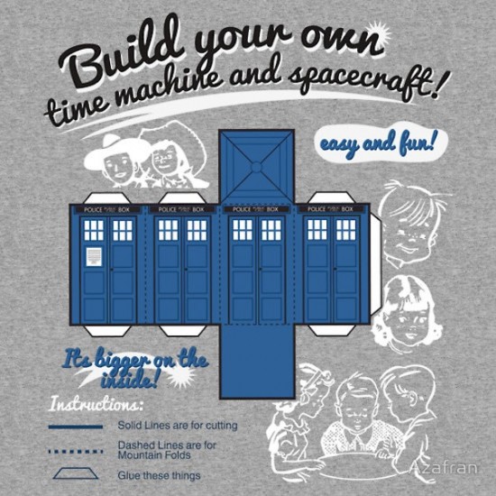 TARDIS: Build Your Own Time Machine And Spacecraft! [T-Shirt]
