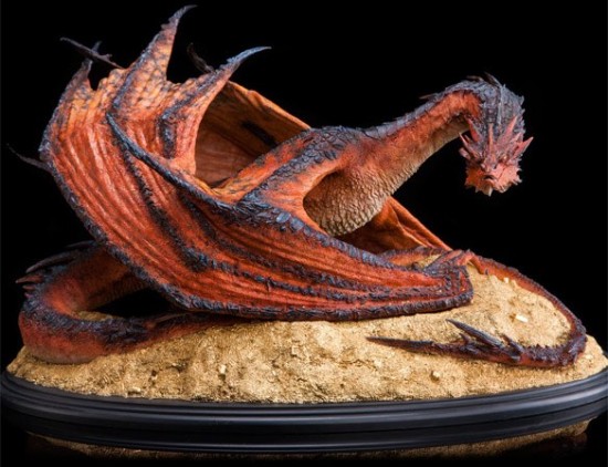 The Hobbit: The Desolation of Smaug – Smaug the Terrible Statue