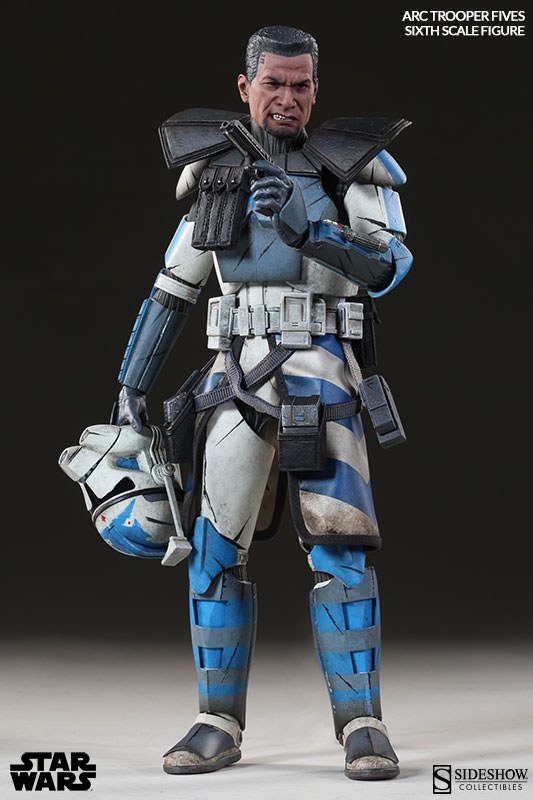 SIDESHOW'S ECHO AND FIVES SIXTH SCALE FIGURES