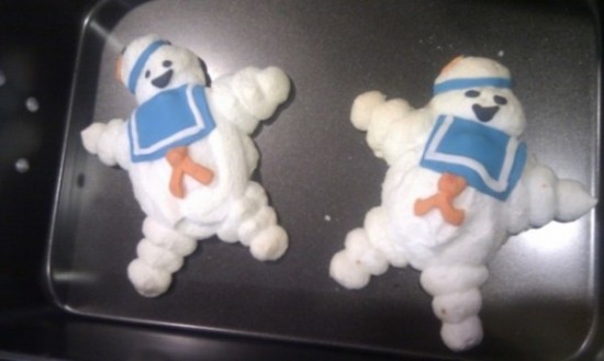 Stay-Puft Marshmallow Man Meringue Cookies