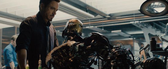 Avengers: Age of Ultron: Tony Stark with an Ultron prototype in his lab