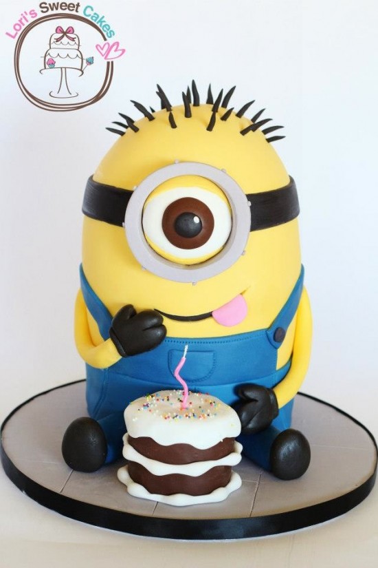 Minion Cake