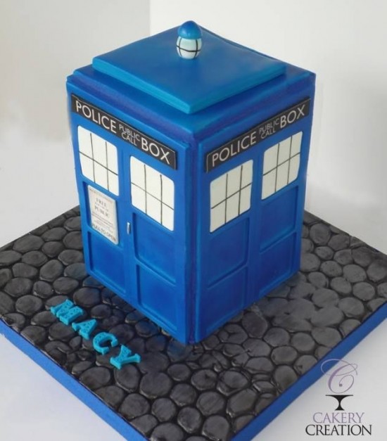 TARDIS Cake