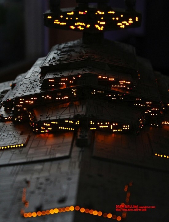 1:2256 Star Wars Imperial Star Destroyer Model 