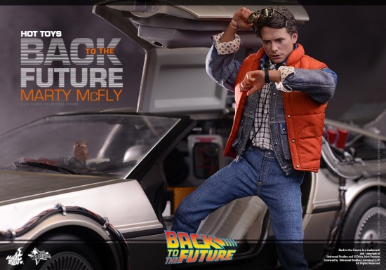 Hot Toys Back to the Future 1/6th scale Marty McFly Figure