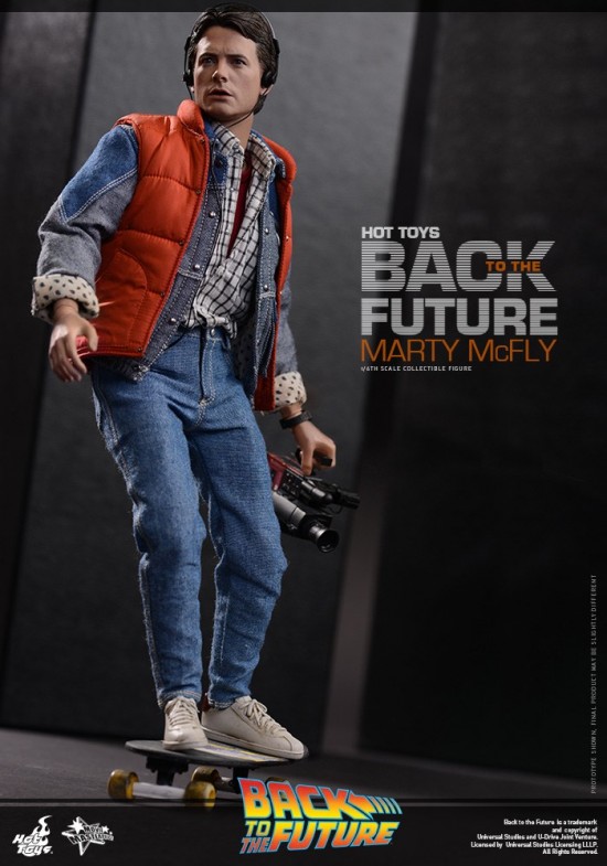 Hot Toys Back to the Future 1/6th scale Marty McFly Figure