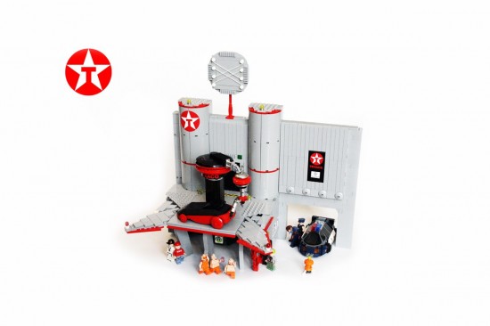 Back to the Future LEGO 2015 Texaco Gas Station