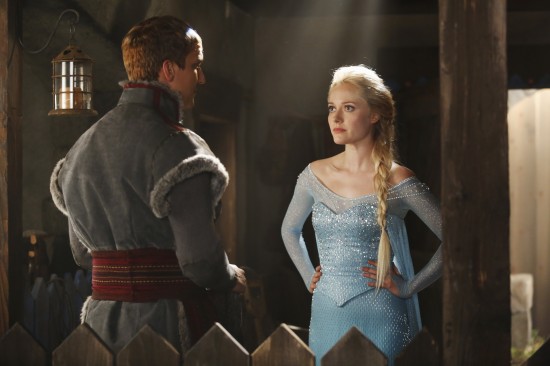 irst photo of Georgina Haig as Elsa the snow queen from Disney's Frozen in ABC's Once Upon A Time