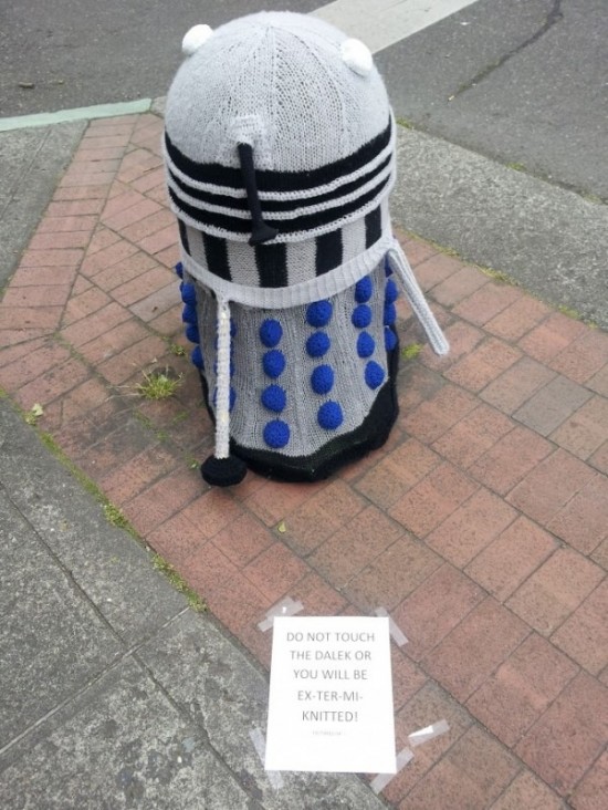 Knitted Dalek