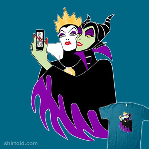 Wicked Selfie Returns t-shirt