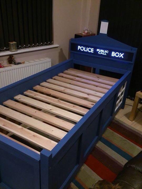 TARDIS Bed