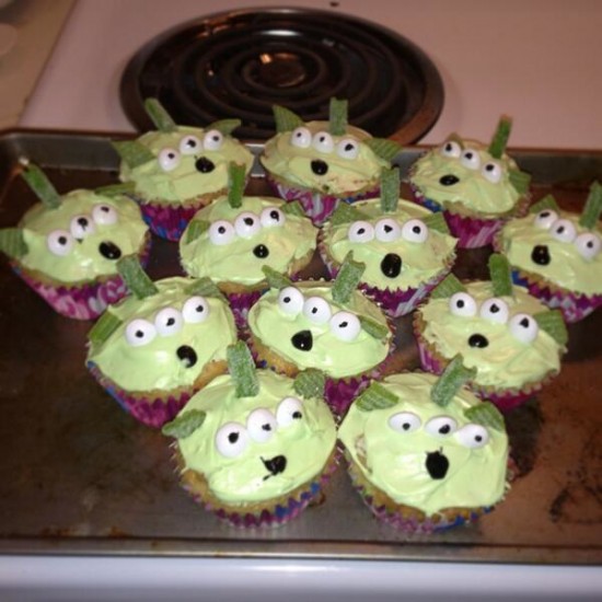 Toy Story alien cupcakes