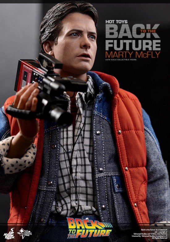 Hot Toys Back to the Future 1/6th scale Marty McFly Figure