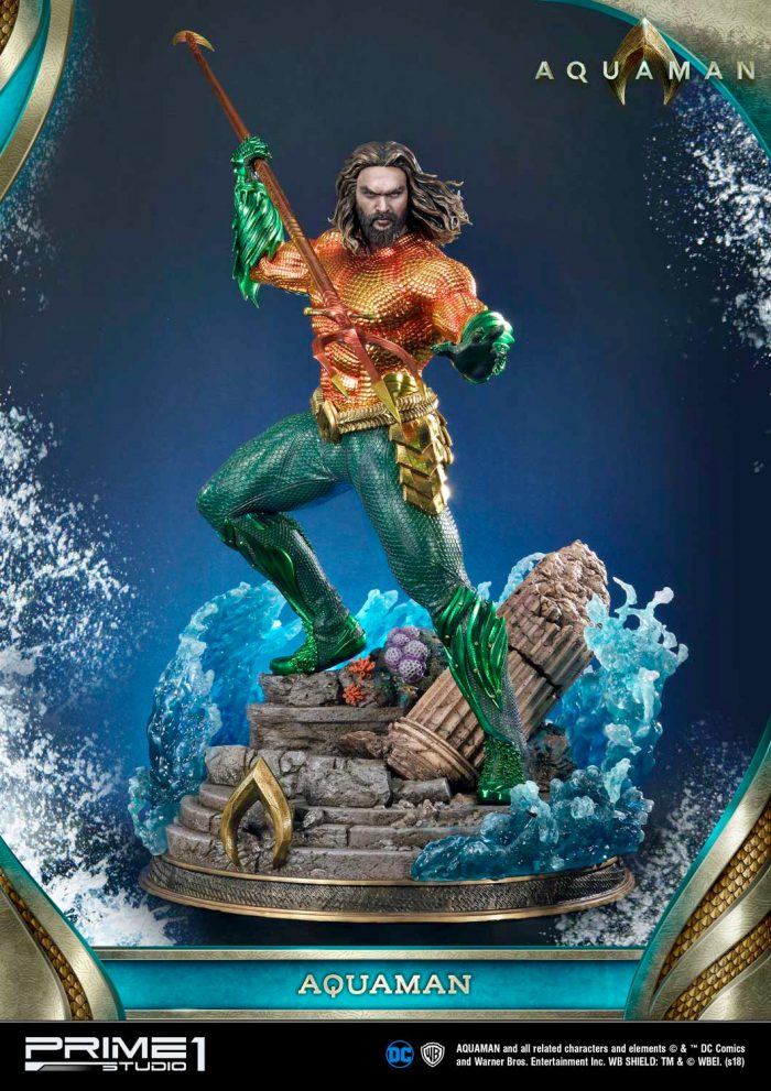 Aquaman Statue