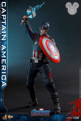 Hot Toys Captain America Figure