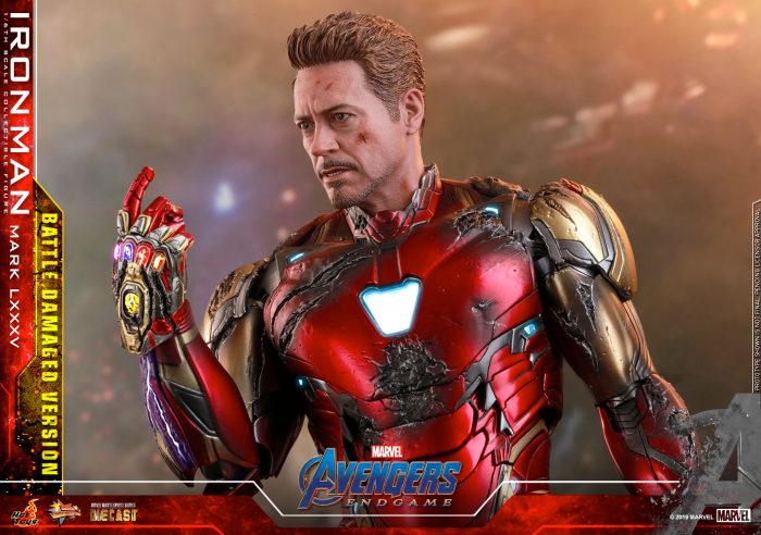 Tony Stark - Avengers Endgame Hot Toys Figure