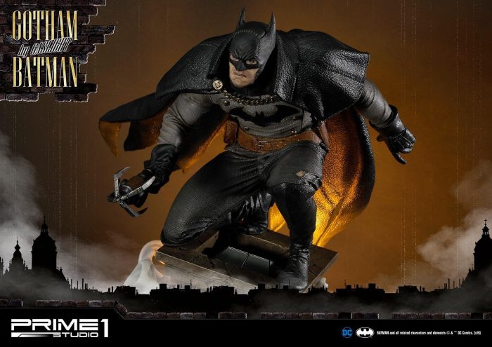 Batman: Arkham Origins - Gotham By Gaslight Statue