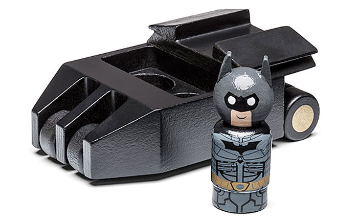Batman and Batmobile Pinmate