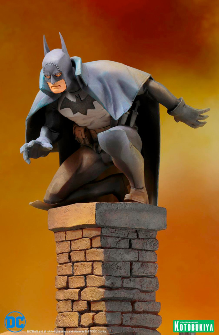 Batman: Gotham by Gaslight Statue