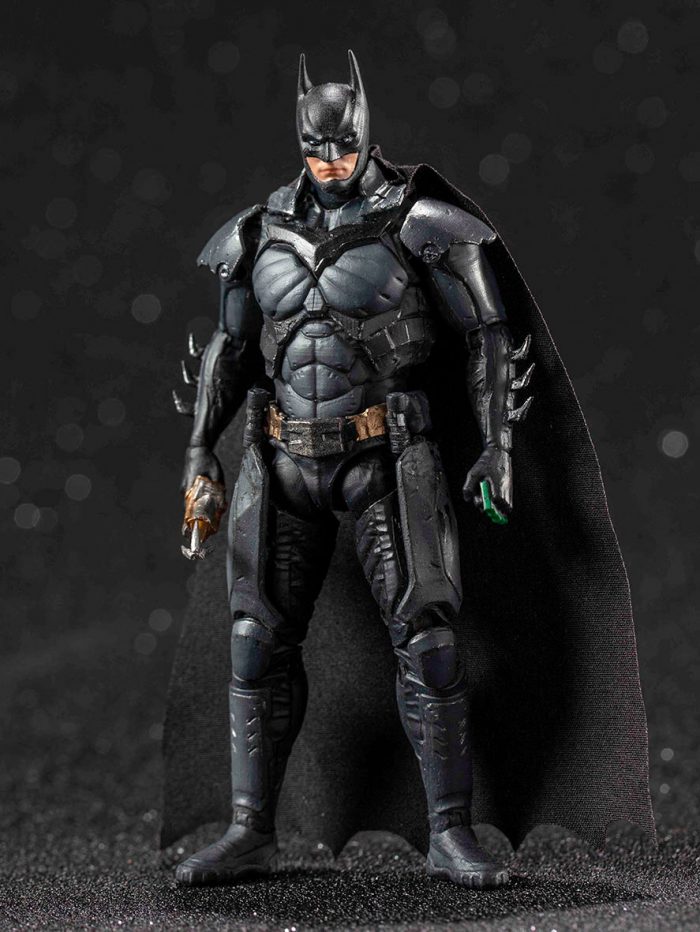 Injustice 2 - Batman Figure