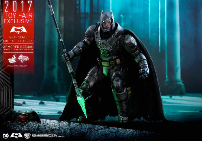 Batman v Superman - Battle Damaged Batman - Hot Toys