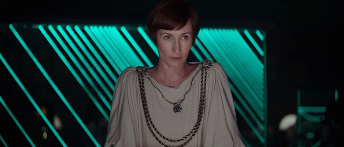 best female star wars characters mon mothma