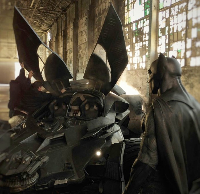 bvs-batmobile-behindsthescenes