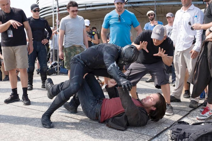 civilwar-blackpanther-bucky-onset