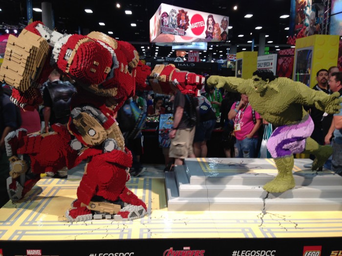 Comic Con 2015 show floor photos