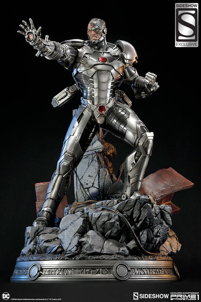 Cyborg New 52 Statue