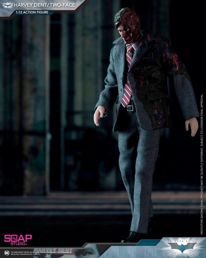 The Dark Knight - Two Face Figure