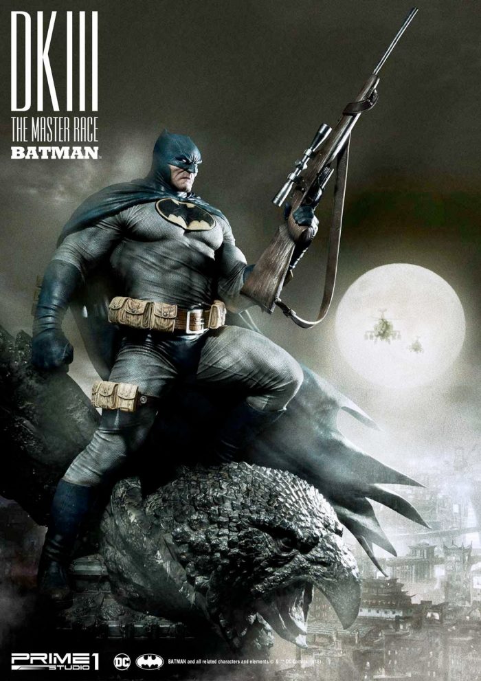 The Dark Knight III - Batman Statue