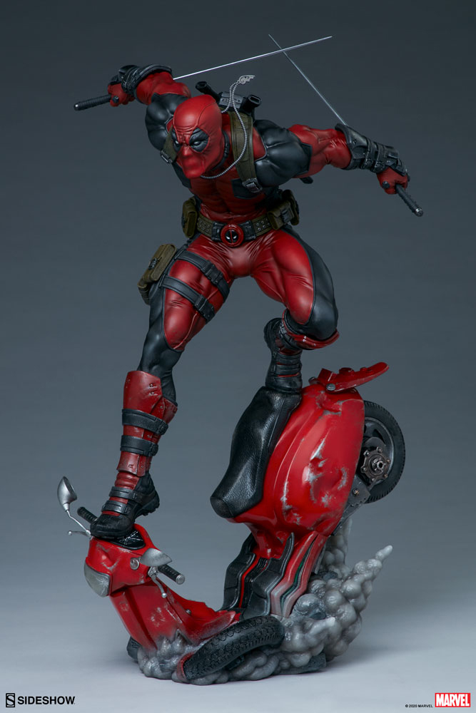 Deadpool Statue