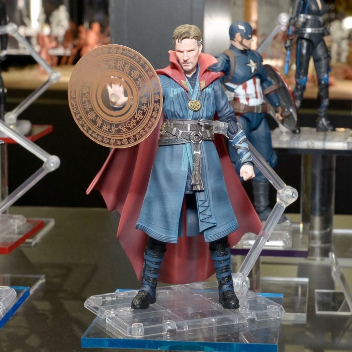 Doctor Strange SH Figuarts Figure