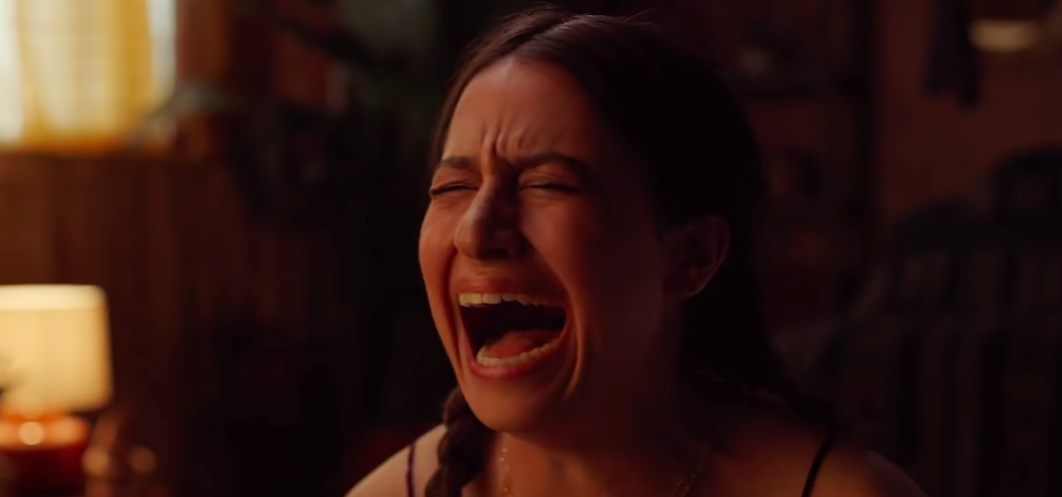 False Positive Trailer: Ilana Glazer's Pregnancy Isn't Exactly a Bundle of Joy – /Film - Vimarsana News