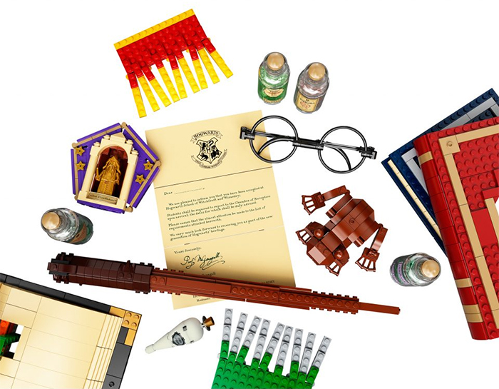 LEGO Harry Potter Hogwarts Icons Collectors' Edition