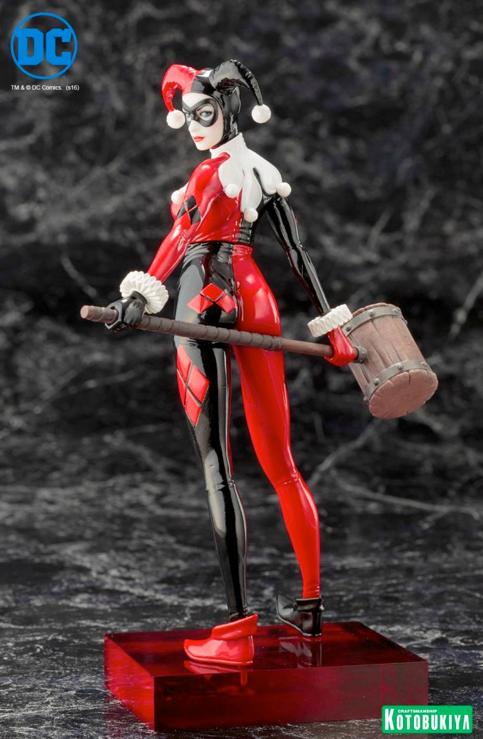 Harley Quinn ArtFX Statue