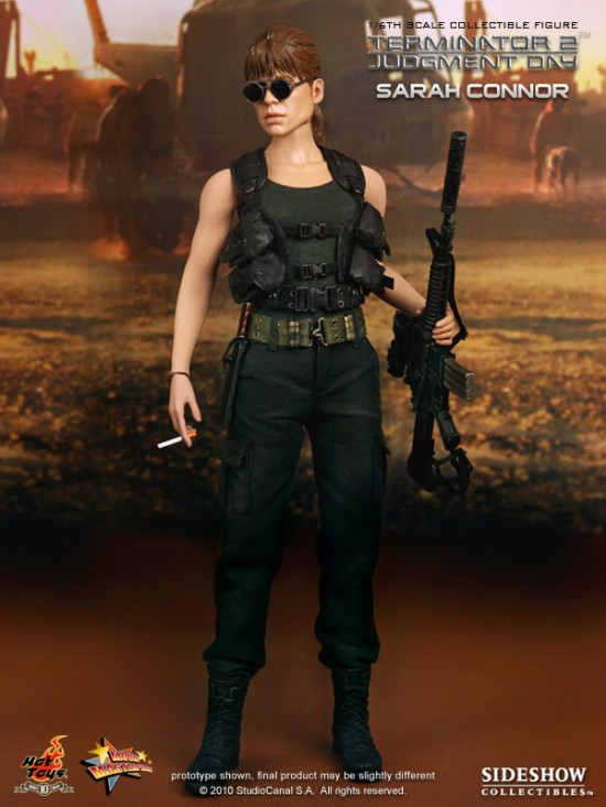 Hot Toys Sarah Connor Figure