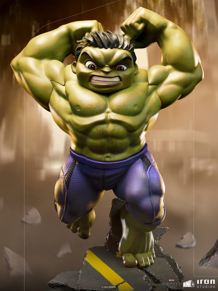 Hulk Minico Statue